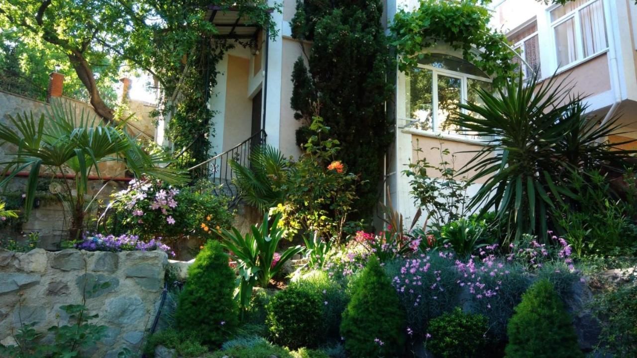 Гостиница Лукоморье Алупка
