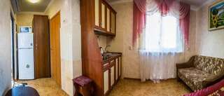 Гостиница Лукоморье Алупка Улучшенный двухместный номер с 1 кроватью-6