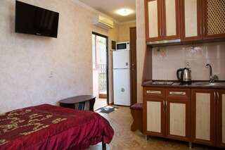 Гостиница Лукоморье Алупка Улучшенный двухместный номер с 1 кроватью-7